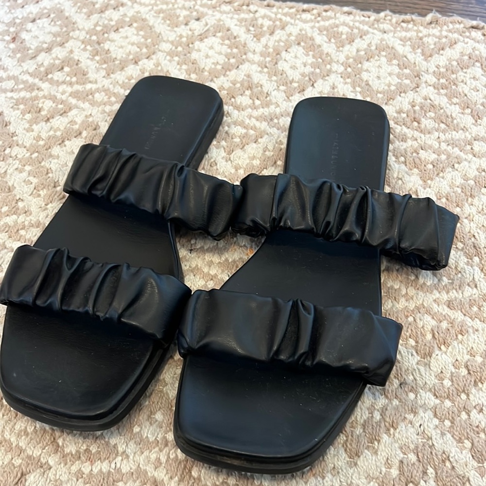 Black sandals